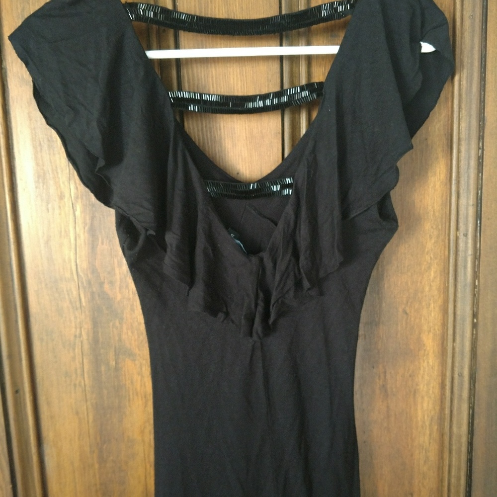 Very cute Bebe top w beaded back!๐ - Picture 1 of 4